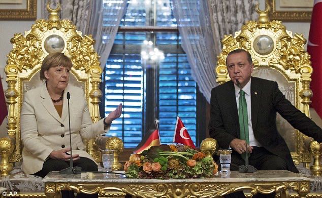 Merkel with Erdogan in Istanbul