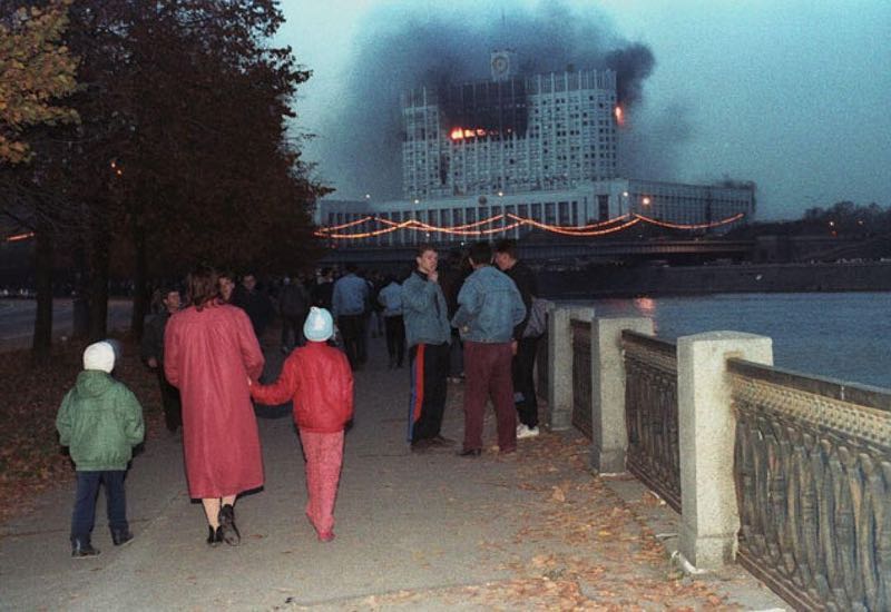 yeltsin shelling of pariliament 1993